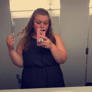 Meet your Posher, Abigail